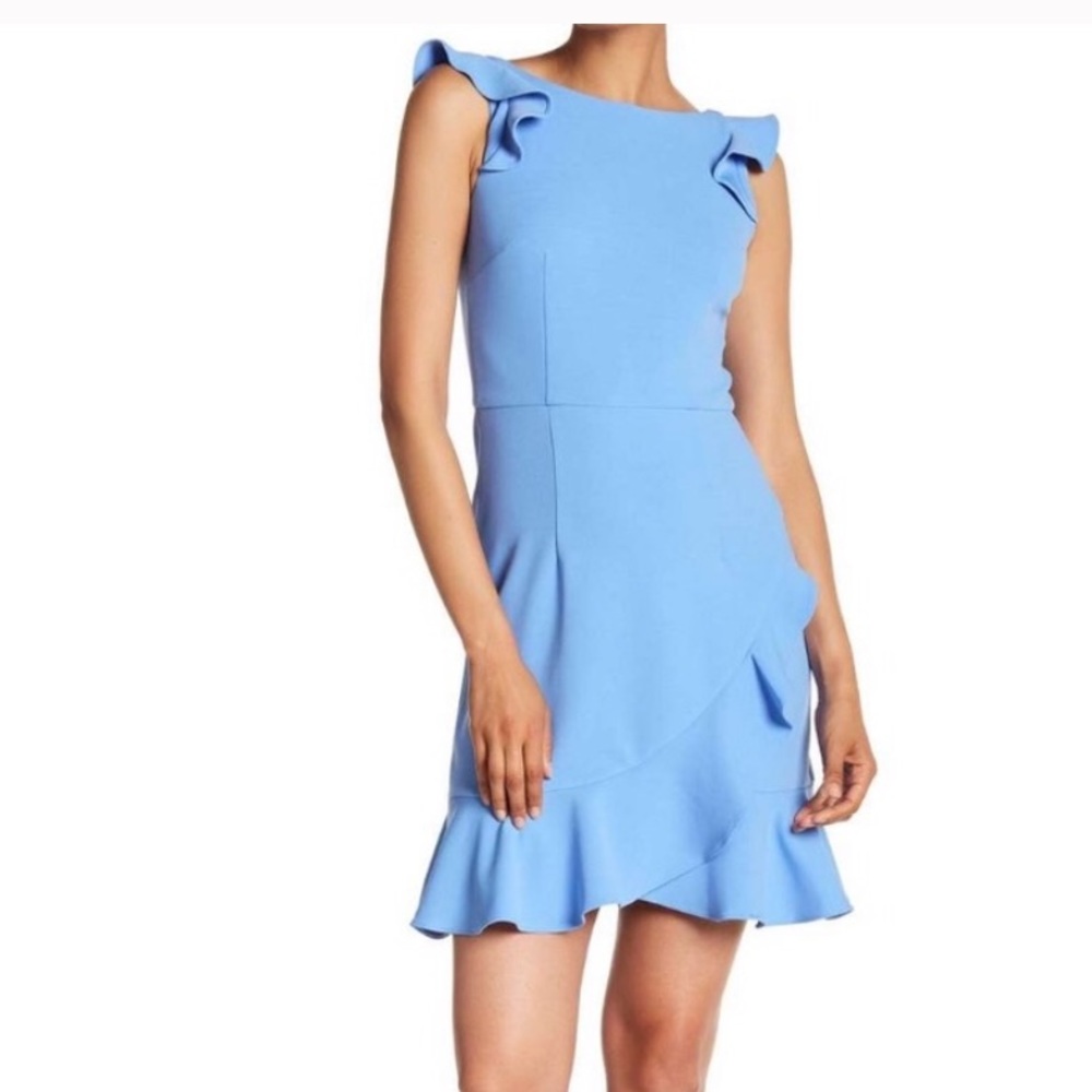 Donna Morgan Sleeveless Crepe Shift Dress